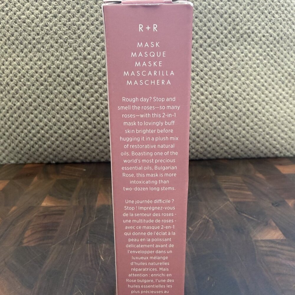 Summer Fridays R + R Mask - Picture 2 of 2